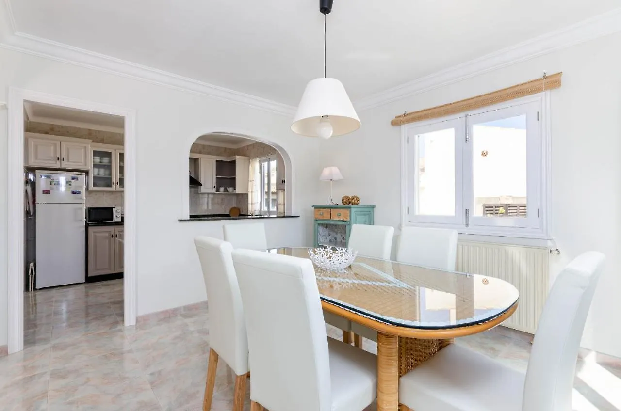 Yourhouse Germanor, Quiet Beach House In Majorca North Son Serra de Marina